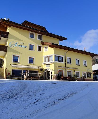 Hotel Senoner im Winter